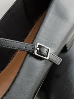 Next Noir - Chaussures Mary Jane à bout rond Discount