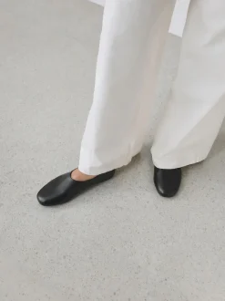 Next Noir - Chaussures plates Forever Comfort® montantes en cuir Online