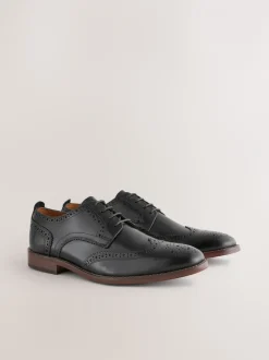 Next Noir - Coupe classique - Chaussures Brogue en cuir à semelle contrastante Online