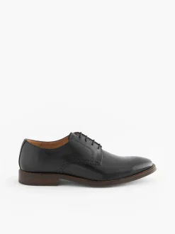 Next Noir - Coupe classique - Chaussures Derbies en cuir à semelle contrastante Hot