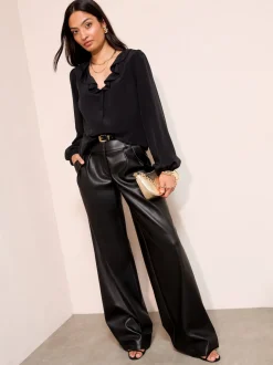 Friends Like These Noir - chemisier à volants boutonné sur le devant à manches longues Sale