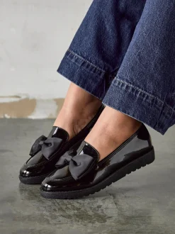 Linzi Noir - Mocassins à plateforme Cathy avec grand arc Outlet