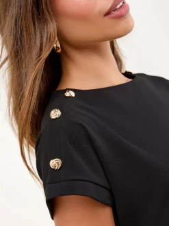 Lipsy Noir - Mini robe droite à ceinture boutonnée militaire Outlet