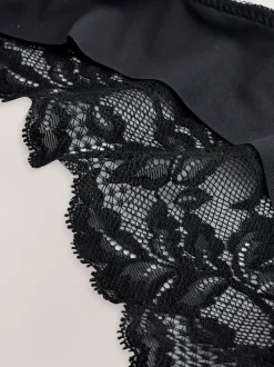 Next Noir - Lot de 7 culottes NVPL avec dos en dentelle Best