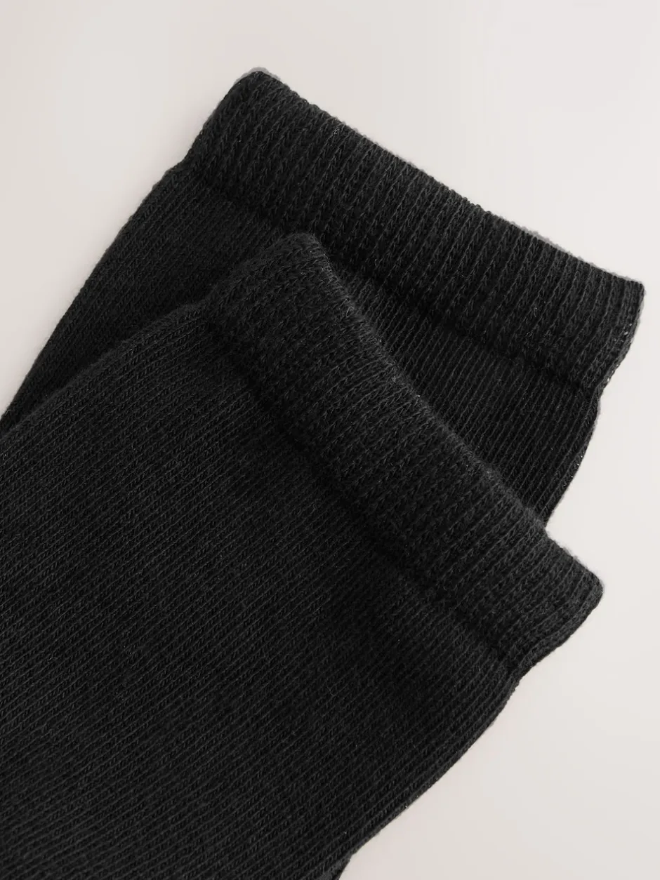 Next Noir - Lot de 10 paires de chaussettes de cheville de base Sale