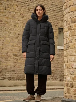 Next - Manteau long matelassé à capuche résistant à la douche Noir New