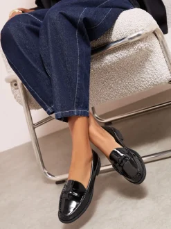 Friends Like These Noir - Mocassins Comfort nœud habillés en similicuir verni Hot