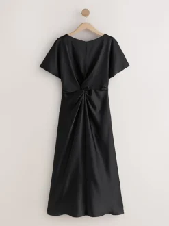 Next Noir - Robe mi-longue texturée en Satin à Manches courtes torsadée sur le devant Outlet