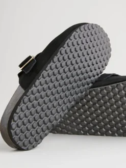 Next Noir - sabots en cuir avec semelle plantaire Sale