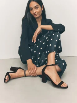 Next - Sandales à talons carrés Noir Clearance