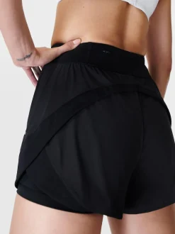 Sweaty Betty Noir - Short de course Betty Tempo en sueur