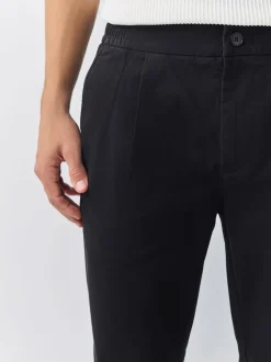 Next Noir - Slim Fit (Slim Fit) - Pantalons Chinos extensibles plissés avec taille élastique Outlet