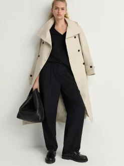 Next - T-shirt à col en V avec manches à bonnet Noir Best