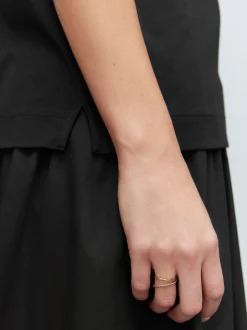 Next - T-shirt Col en V souple en coton modal Noir Discount