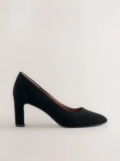 Next Noir en suédine - Chaussures à talons Forever Comfort® à bout rond Clearance