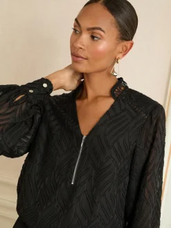 Love & Roses Noir en tissu dévoré - Chemisier zippé à manches longues sur le devant New