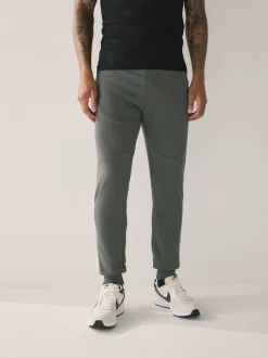Next Noir/gris ardoise - Lot de 2 pantalons de jogging Interlock doux au toucher à chevilles Sale