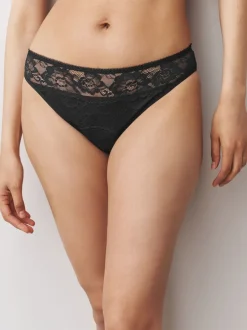 Next noir/rouge baie - Lot de 2 slips All Over en dentelle à débit moyen New