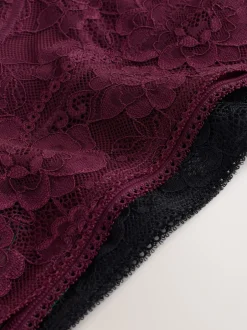 Next noir/rouge baie - Lot de 2 slips All Over en dentelle à débit moyen New