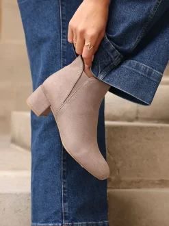 Linzi Nude - Manor Low Block Heeled Ankle Boots Online