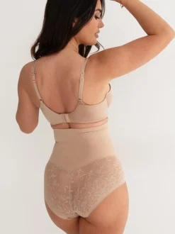 Pour Moi Nude - Effortless Lingerie sculptante Slip taille haute avec contrôle du ventre Discount