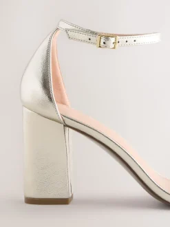 Next - Sandales à talons carrés Or Clearance