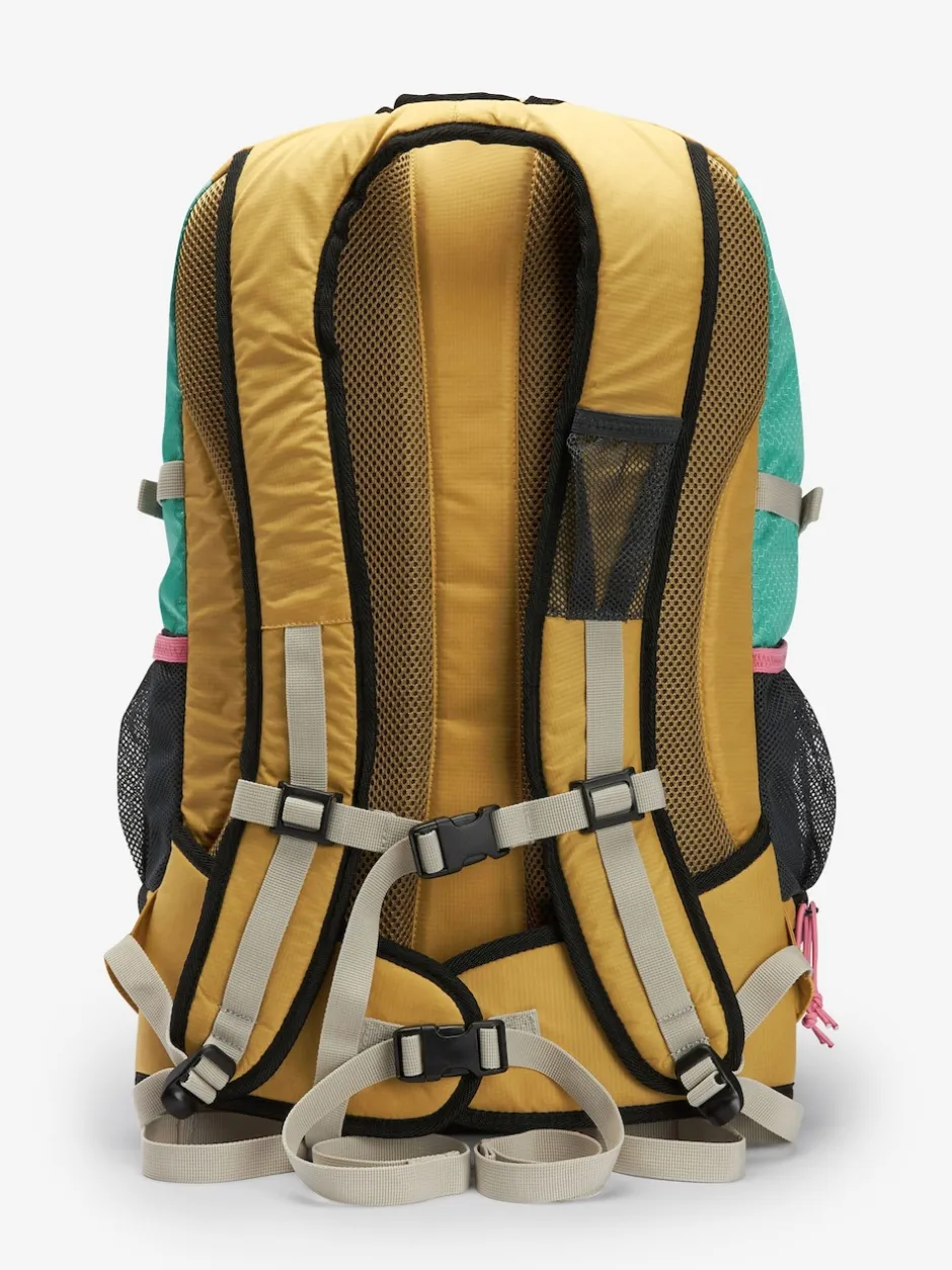 Next Orange color block - Sac de randonnée Active Sports 30 l avec housse imperméable Sale