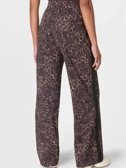 Sweaty Betty Pantalon large Betty Explorer en sueur avec bande 32po Hot