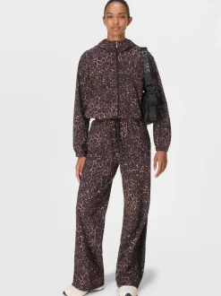 Sweaty Betty Pantalon large Betty Explorer en sueur avec bande 32po Hot