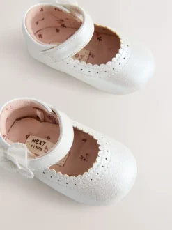 Next papillon scintillant Blanc - Chaussures Mary Jane pour bébé (0-18mths) Outlet