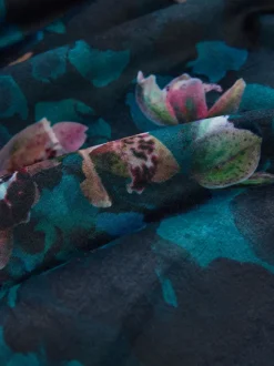 B by Ted Baker Peignoir bleu canard foncé fleuri Sale