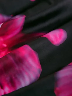 B by Ted Baker Peignoir violet vif en satin fleuri Clearance