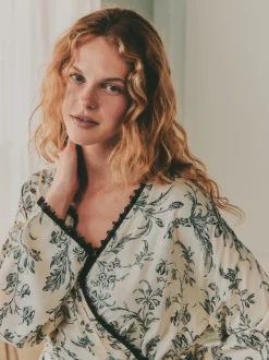 Laura Ashley Peignoir en viscose Outlet