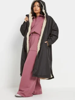 PixieGirl Petite Peignoir doublé de polaire Online