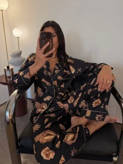 Never Fully Dressed Pyjama Charm en satin boutonné Online