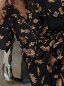 Never Fully Dressed Pyjama Charm en satin boutonné Online