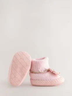 Baker by Ted Baker Rose - Chaussons en maille à bord festonné pour Bébé fille avec nœud Clearance
