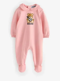Moschino Rose - Dors-bien bébé à logo, bonnet et bavoir avec coffret cadeau Clearance