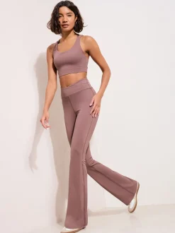 Friends Like These Rose - Studio Yoga Flare Leggings Hot