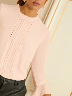 Love & Roses Rose blush cœur - chemisier à manches flûte avec détail matériel Hot