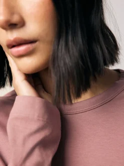 Next - T-shirt à manches longues de cou d'équipage Rose pastel Sale