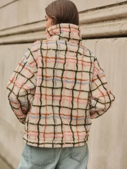 Next - Polaire douce en polaire en peau de mouton à col zippé Rose/écru à carreaux Best