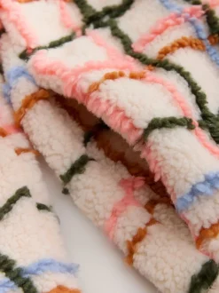 Next - Polaire douce en polaire en peau de mouton à col zippé Rose/écru à carreaux Best