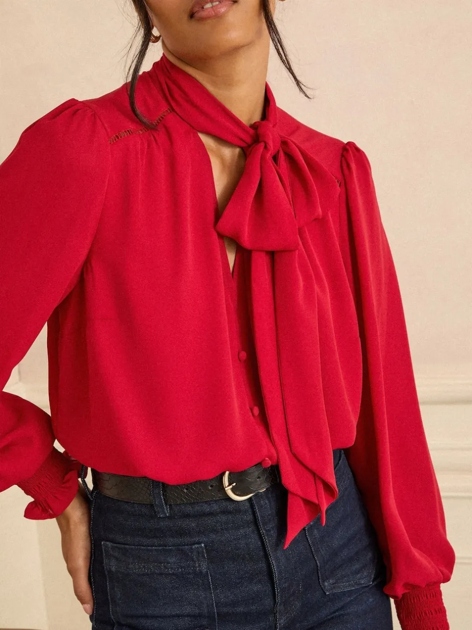Love & Roses Rouge - Chemisier manches longues à nœud lavallière