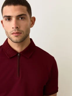 Next - Polo à col intelligent Manches courtes Rouge bordeaux Outlet