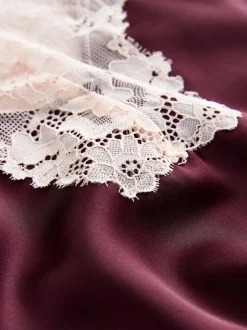 Next Rouge bordeaux - Pyjama cami bordé de dentelle Best