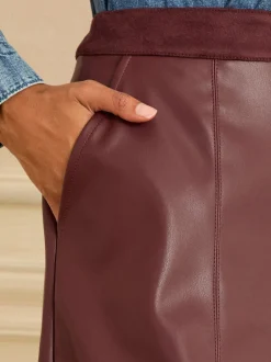 Love & Roses Rouge cerise - Jupes mi-long ajustées et flamboyantes en faux cuir Sale