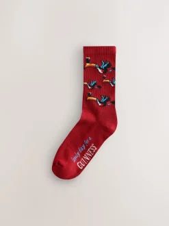 Next Rouge/Bleu - Lot de 2 chaussettes de sport sous licence Guinness Sale