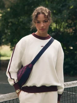 self. Soi-même. Sweatshirt Discount