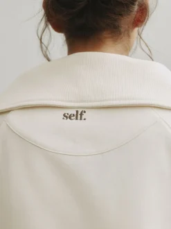 self. soi-même. Sweat-shirt à col zippé